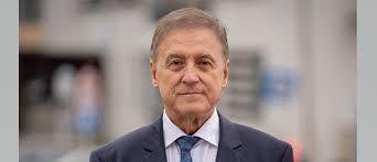 Cziráki Attilát, a pécsi szívcentrum vezetőjét ajánlja képviselőjelöltnek a pécsi Fidesz