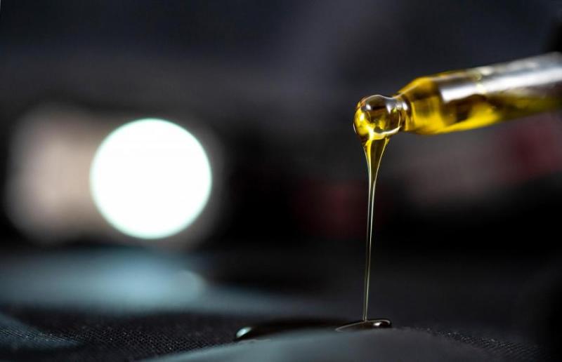 A CBD olaj: használat orvosi tanács nélkül?
